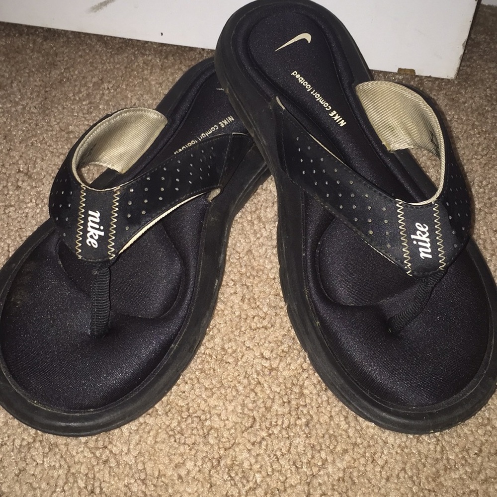 Nike Flip Flops
